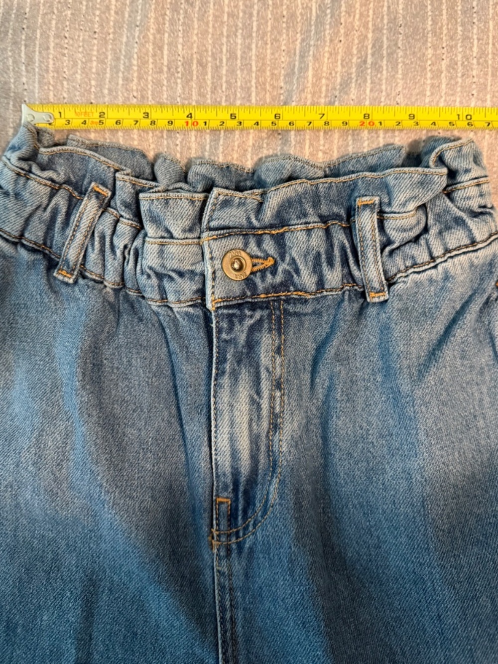ZARA Paperbag High Waist Relaxed Fit Jeans - Size 0 - Picture 6 of 8